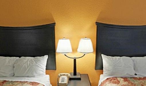 Econo Lodge Metropolis Rum bild