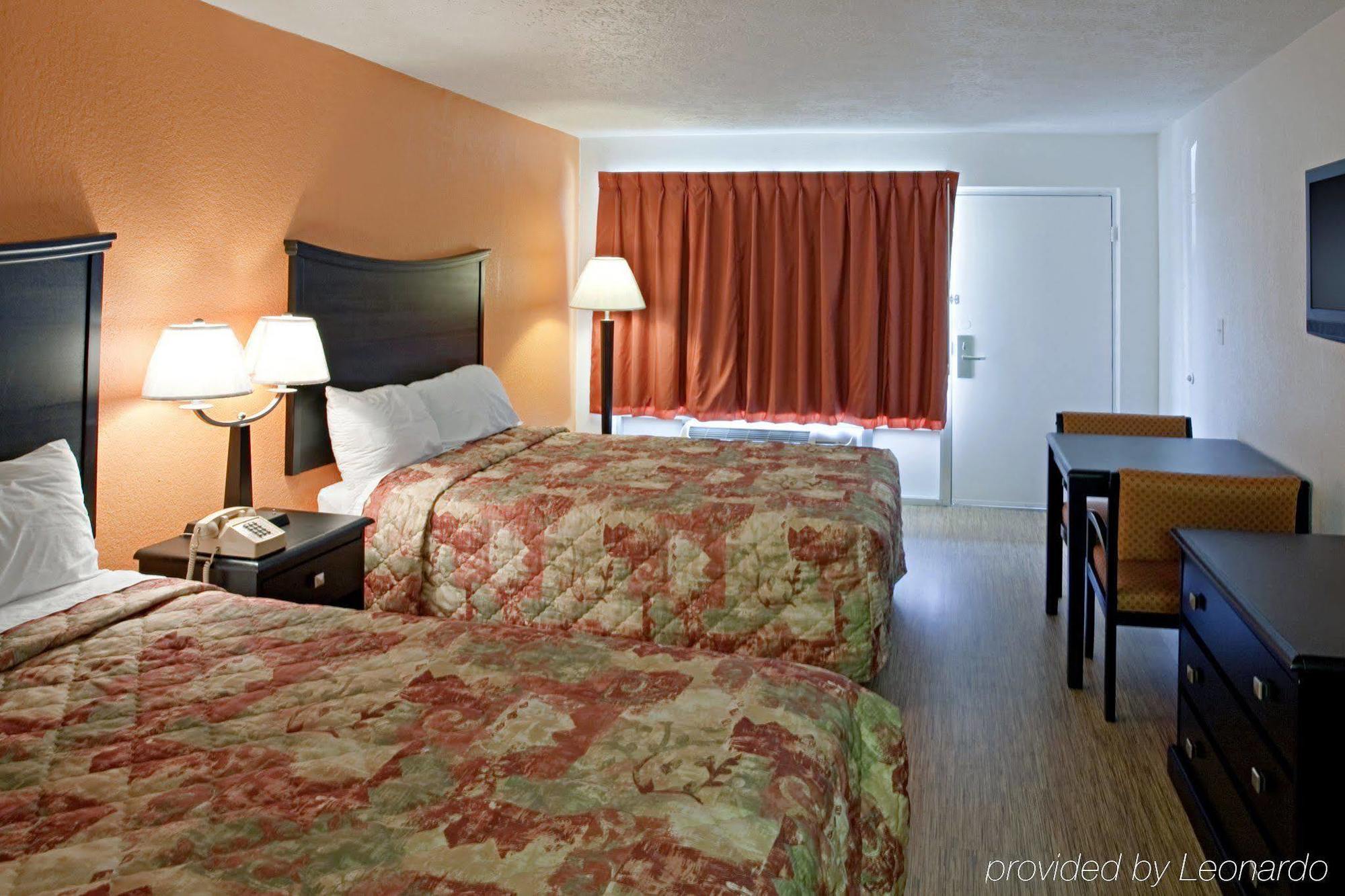 Econo Lodge Metropolis Rum bild